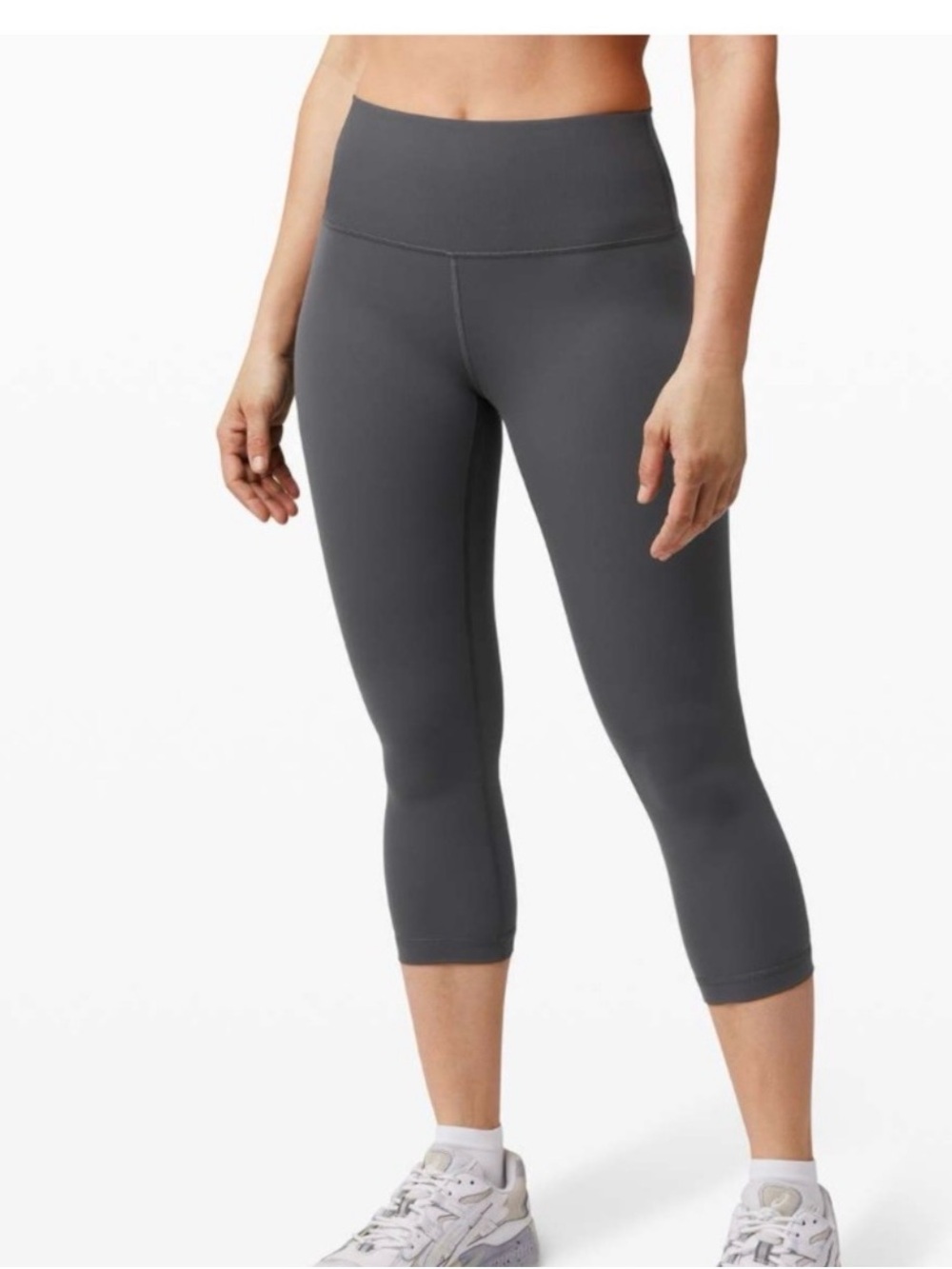Lululemon Athletica Wunder Under Crop (High-Rise) *Full-On Luxtreme 21", size 6